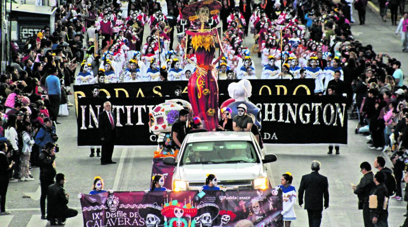 No puedes perderte el Magno desfile de calaveras Puebla 2021 || 2 de noviembre 6 pm, en su tradicional recorrido del Boulevard 5 de mayo