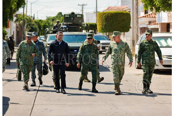 Omar García Harfuch visita Sinaloa ante la ola de violencia.